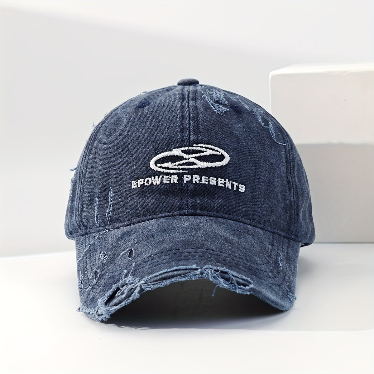 Czapka z Daszkiem „POWER”